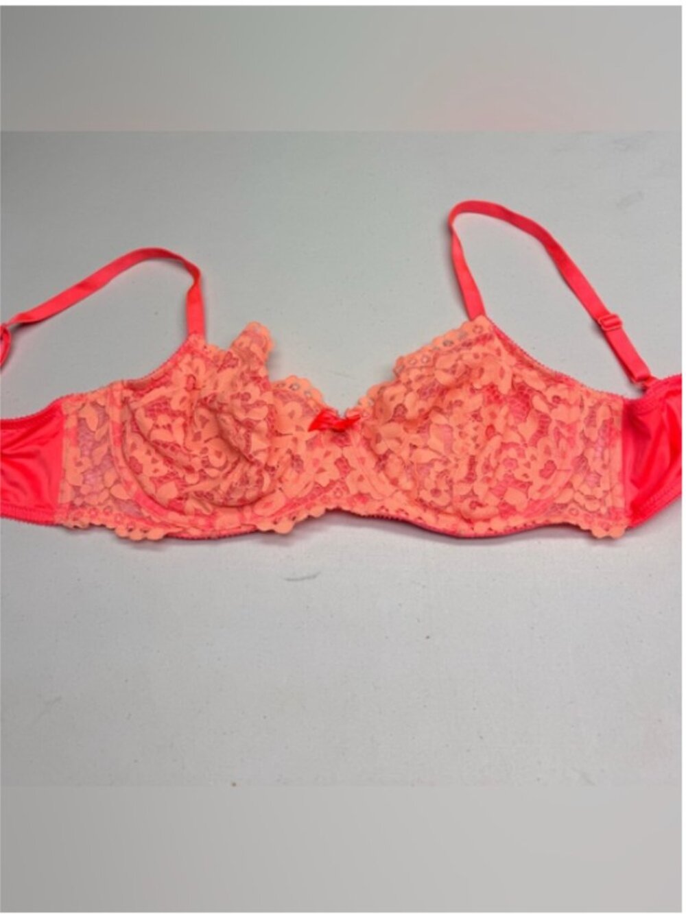 Victoria's Secret Very Sexy Coral Floral Lace Unlined Demi Bra 36D *P1043